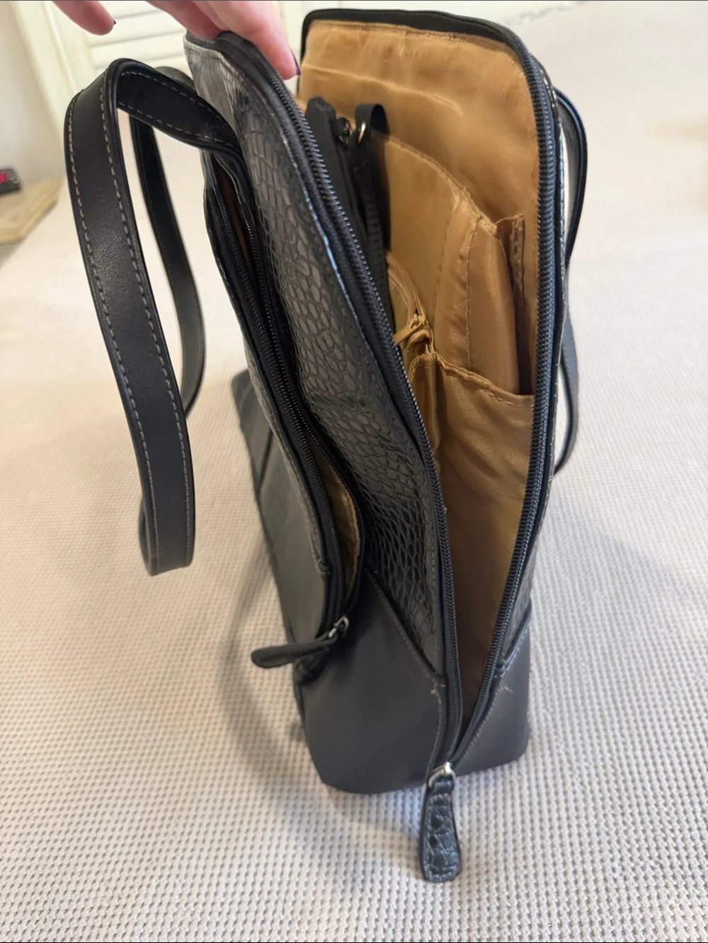 Black Croc-Embossed Tote Bag - Sleek Everyday Carry